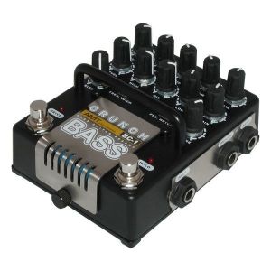 AMT BC-1 «Bass Crunch» Транзисторный двухканальный предусилитель для бас-гитары, AMT Electronics