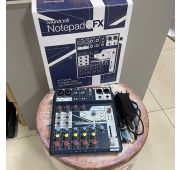 Soundcraft Notepad-8FX компактный 8-канальный микшерный пульт, выставочный образец