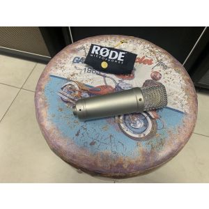 Rode NT1-A студийный конденсаторный микрофон, с чехлом USED